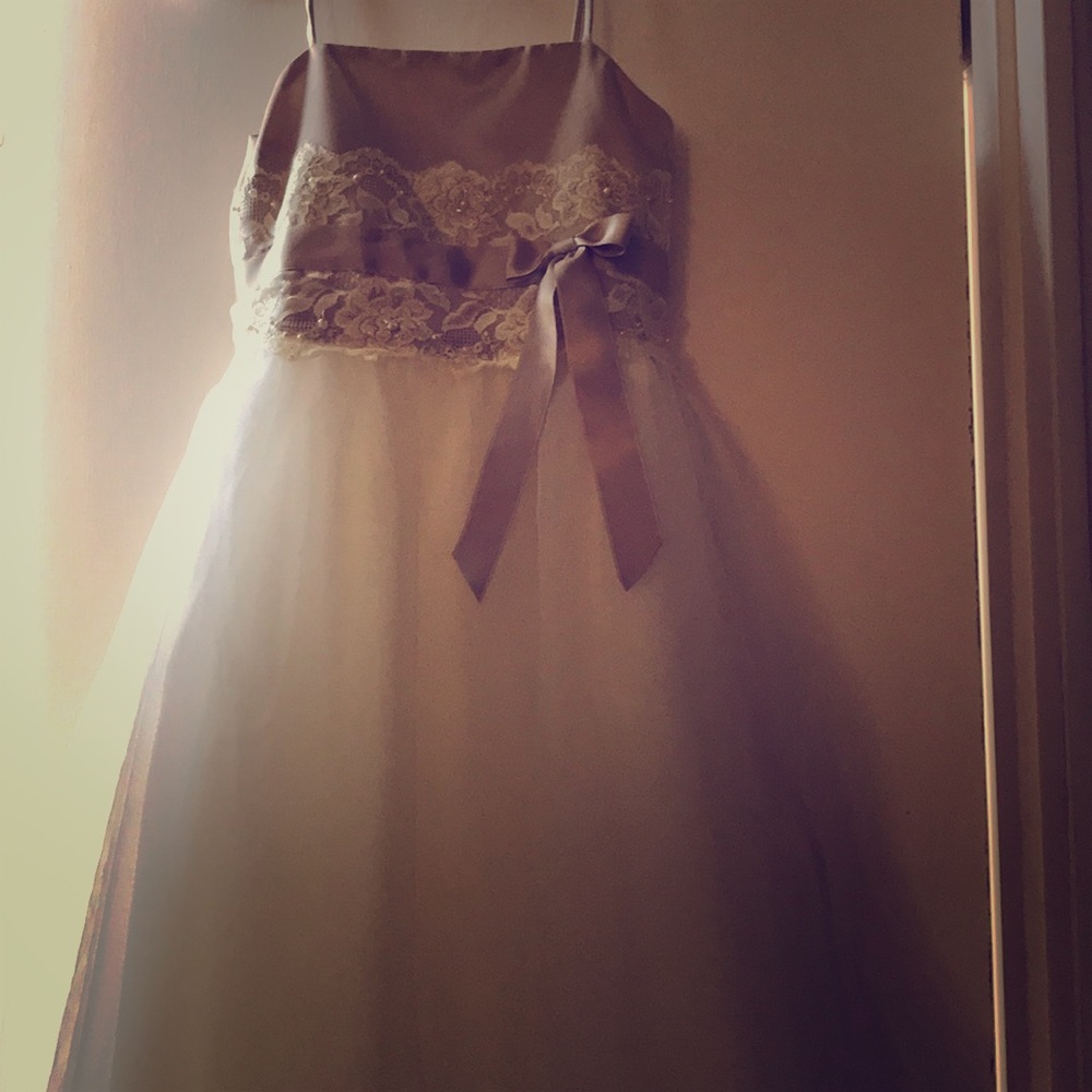 Girls flower girl dress